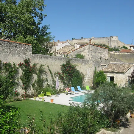 לינה וארוחת בוקר Les Jardins De La Livree