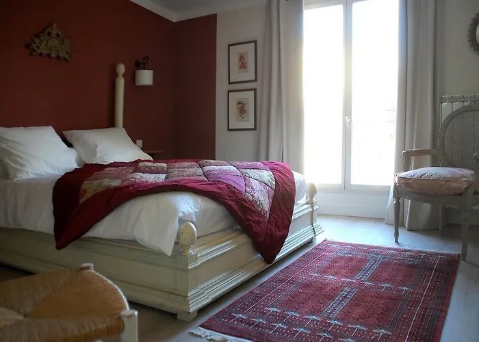 Les Jardins De La Livree 4*