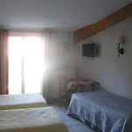 Bed & Breakfast Les Jardins De La Livree 4*