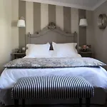 Les Jardins De La Livree Bed & Breakfast