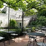 Les Jardins De La Livree 4*