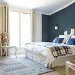Bed & Breakfast Les Jardins De La Livree