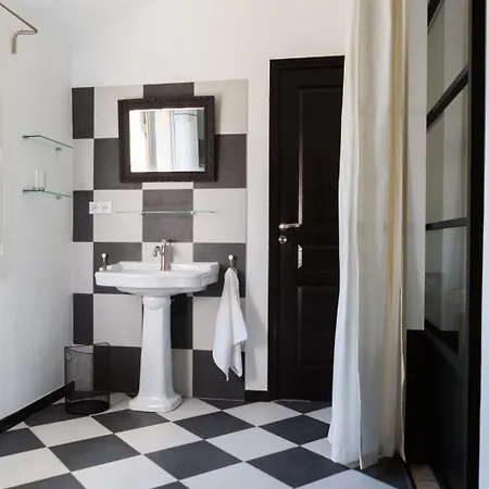 Les Jardins De La Livree فندق مبيت وإفطار 4*