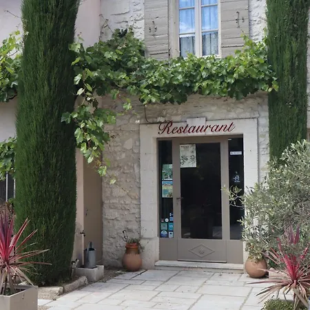 Les Jardins De La Livree 4*