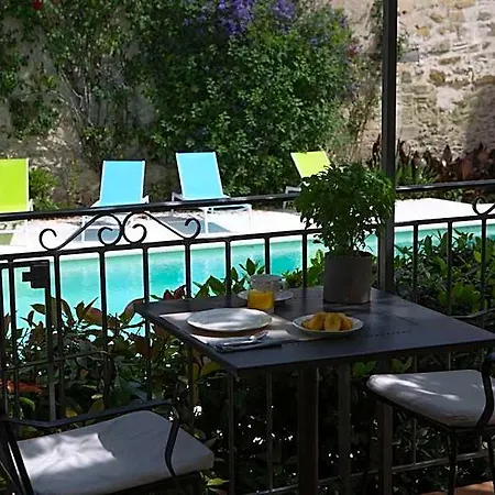 Les Jardins De La Livree 4*