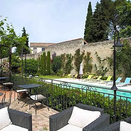 B&B Les Jardins De La Livree 4*