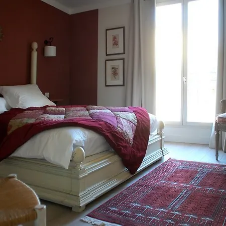 Les Jardins De La Livree 4*