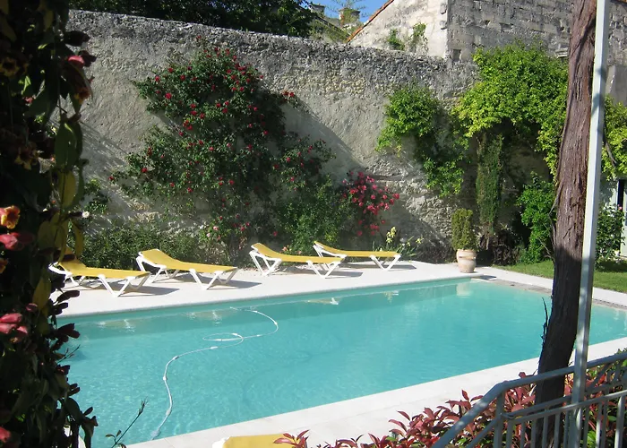 Les Jardins De La Livree 4*