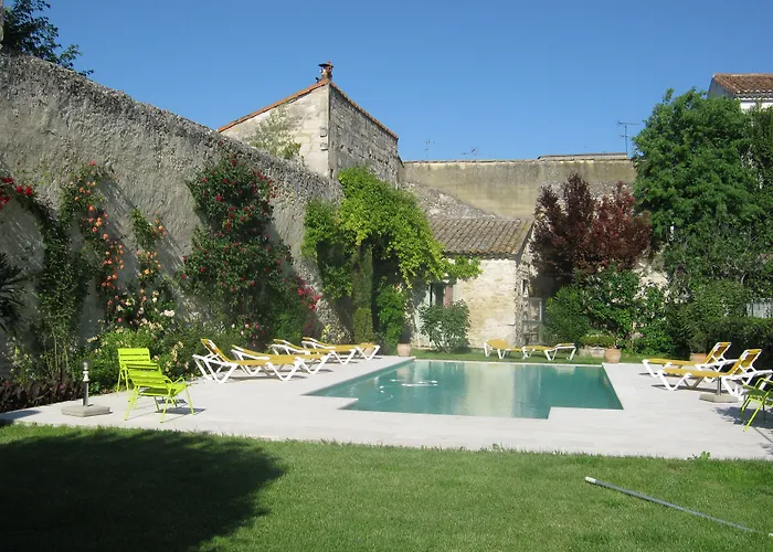 Bed and Breakfast Les Jardins De La Livree Villeneuve-lès-Avignon