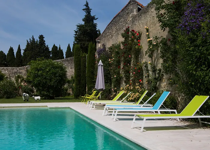 Bed and Breakfast Les Jardins De La Livree Villeneuve-lès-Avignon