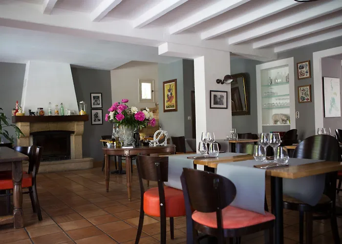 Bed and Breakfast Les Jardins De La Livree