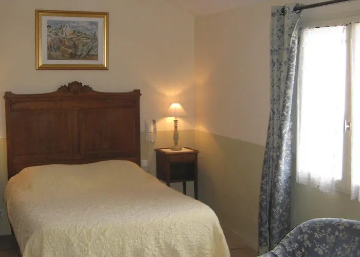 Bed and Breakfast Les Jardins De La Livree