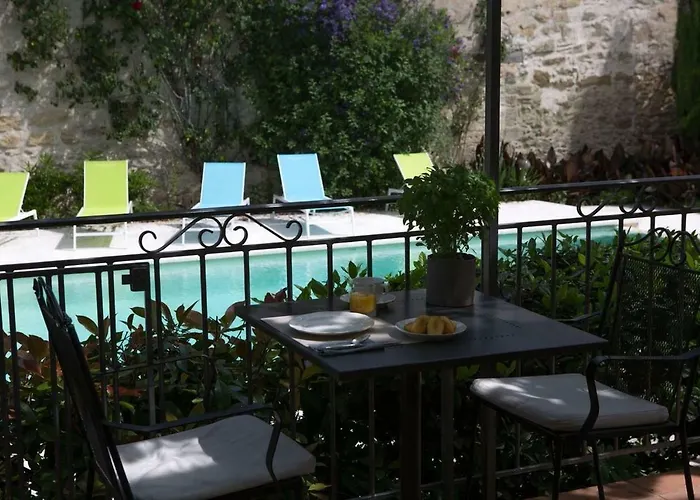 Les Jardins De La Livree Bed and Breakfast Villeneuve-lès-Avignon