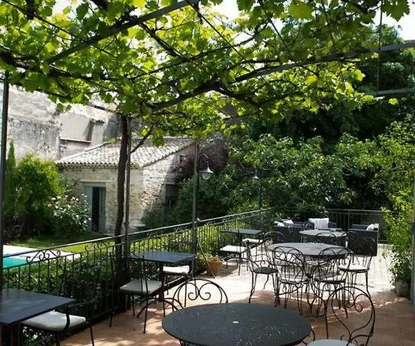 Bed and Breakfast Les Jardins De La Livree 4*
